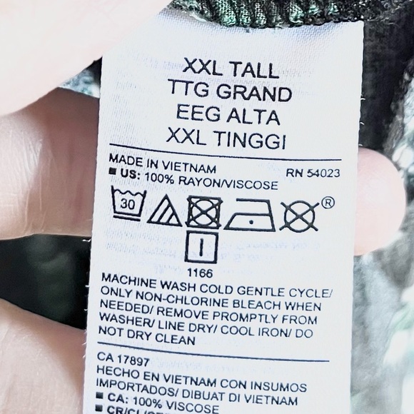 Old Navy Black Floral Square Neck Flowy Sleeve Button Front Maxi Dress X… - Picture 11 of 11